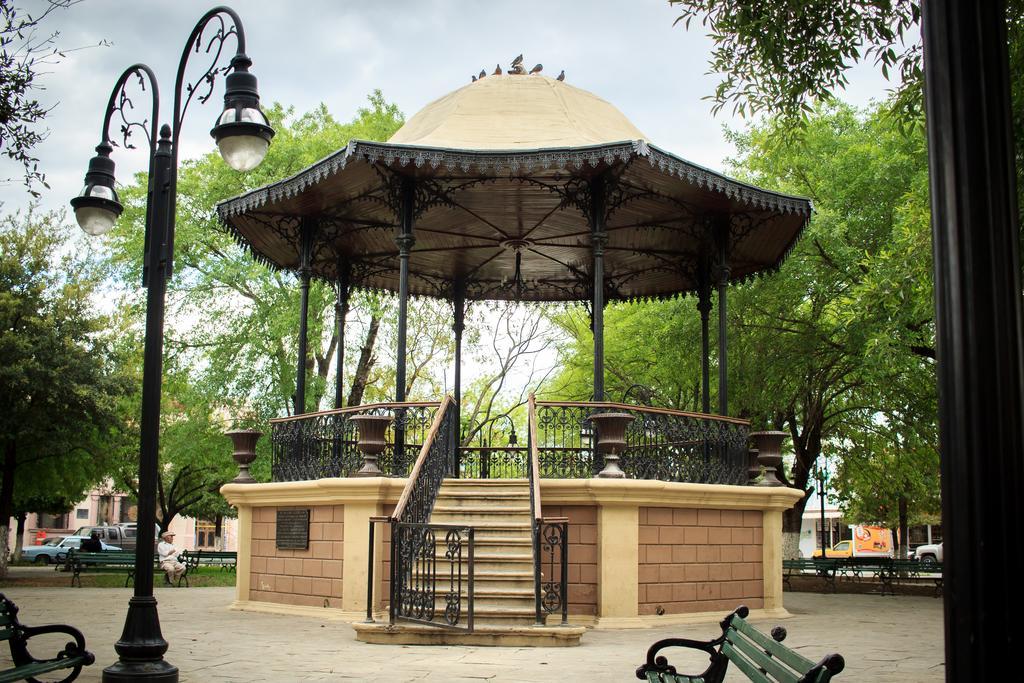Guidi Hotel Linares Luaran gambar