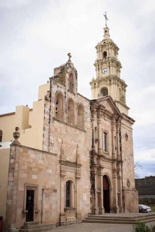 Guidi Hotel Linares Luaran gambar