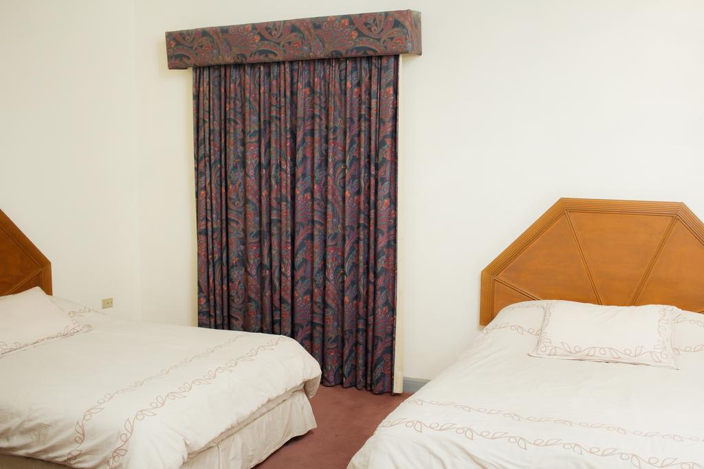 Guidi Hotel Linares Luaran gambar