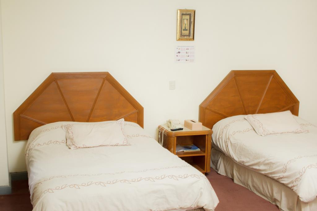Guidi Hotel Linares Luaran gambar