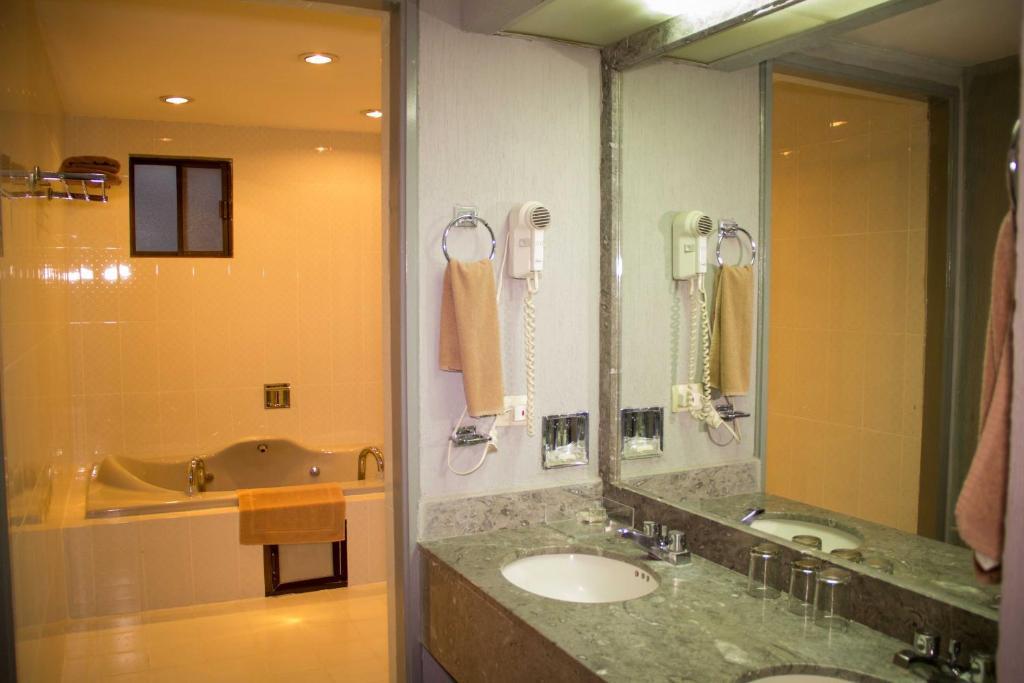 Guidi Hotel Linares Bilik gambar